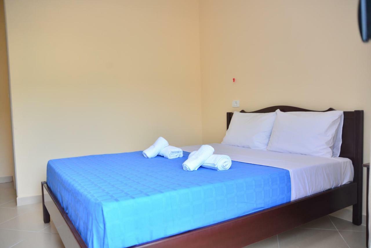 Hotel Villa Ago Permet Ngoại thất bức ảnh