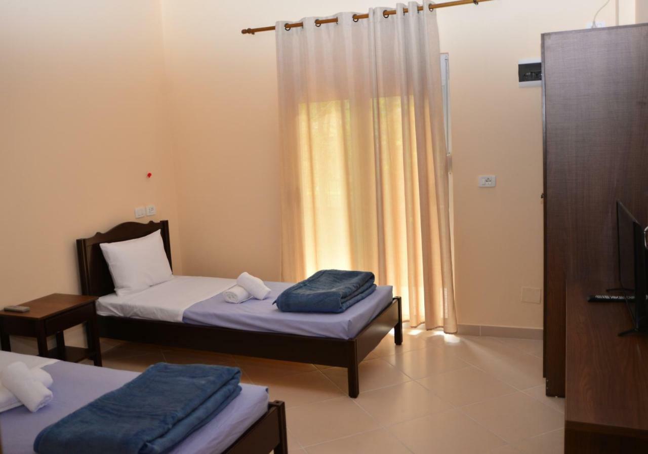 Hotel Villa Ago Permet Ngoại thất bức ảnh